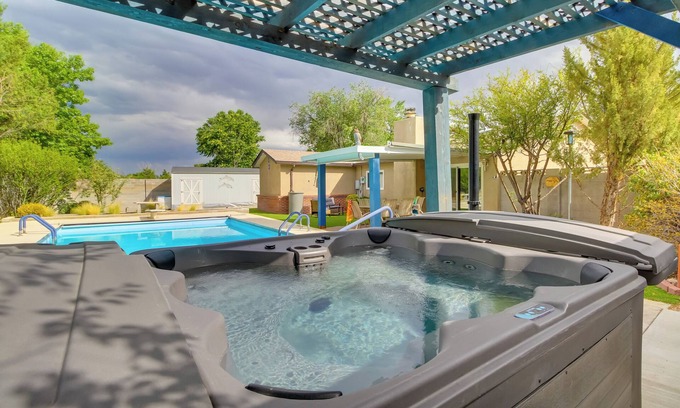 Paradise Hills Civic House | Albuquerque Oasis: Pool, Hot Tub & Putting Green!