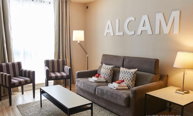 el Camp d'en Grassot i Gracia Nova Apartment | Alcam Alio 1