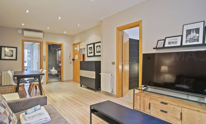 el Camp d'en Grassot i Gracia Nova Apartment | ALCAM ALIO 2 APARTMENT