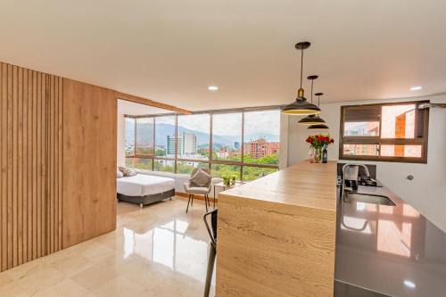 La Aguacatala Apartment | Alcazar de oviedo by Host Medellin