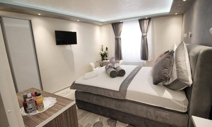City Center House | Alessio Premium Rooms