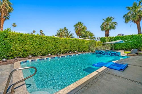 Sunmor House | Alexander Escape - Historic Alexander Home