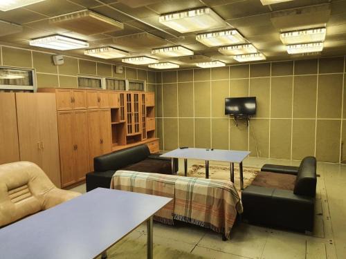 Oroszlany Hostel | Alexander Munkásszálló Oroszlány