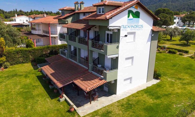 Vourvourou Apartment | Alexandros Hotel Apartments