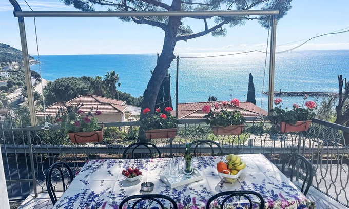San Lorenzo al Mare House | Alfreda (SLR101) by Interhome