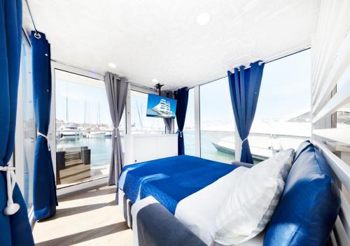 Alghero Boat Rental | Alghero houseboat Blue Zone