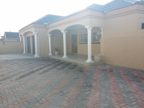 Greater Johannesburg Metropolitan Area Bed & Breakfast | Alicia's B&B