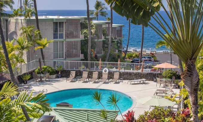 Kailua-Kona Apartment | Alii Villas
