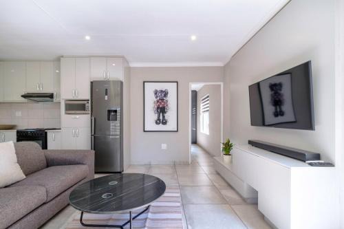 Greater Johannesburg Metropolitan Area Apartment | #AlimamaSpaces Culross Cottage Retreat