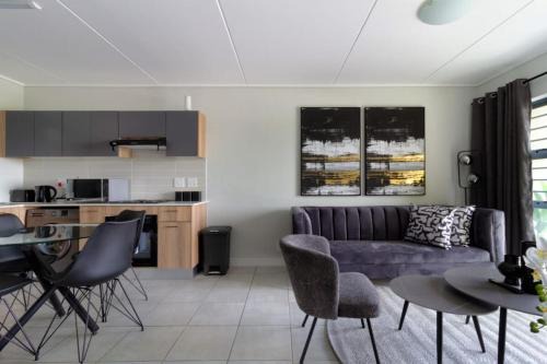 Boksburg Apartment | #AlimamaSpaces Pano's Greenpark