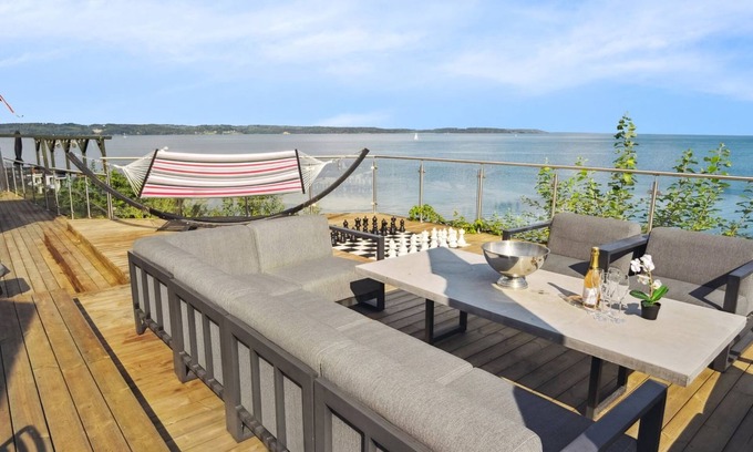 Hvidbjerg Strand House | "Alimpij" - 5m from the sea by Interhome