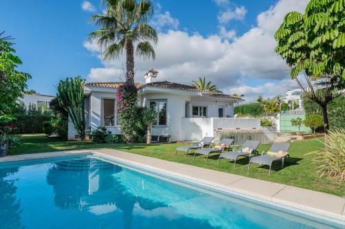Urbanizacion Marbessa Villa | All About Villa Turquesa
