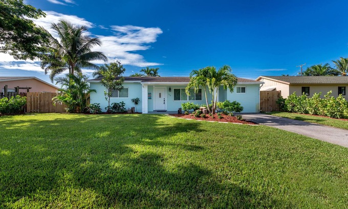 Boynton Beach House | All New Boynton Home - 3 Miles From Downtown Delray Beach, Ocean & Atlantic Ave