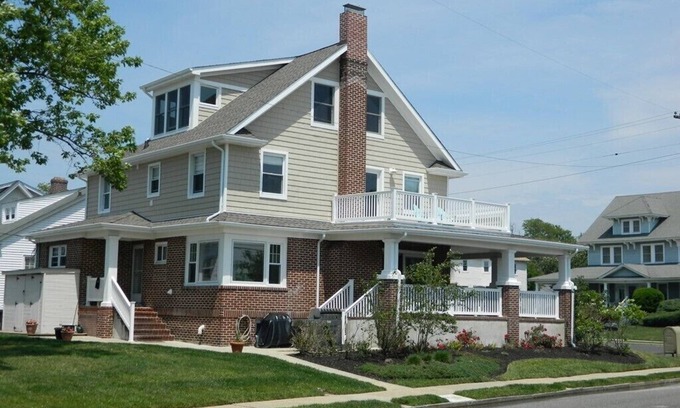 Bradley Beach House | All Seasons Family Home at the Jersey Shore, Monmouth County