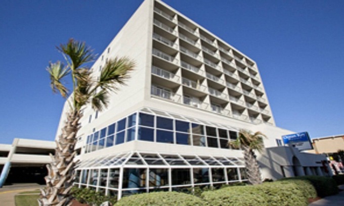 Northeast Virginia Beach Resort | All Suites resort experience