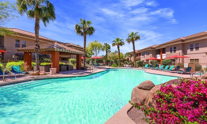 South Scottsdale Resort | All the comforts of home!