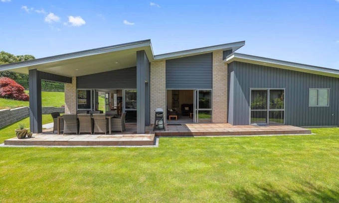 Springfield House | All Together | Two Houses with Spa Pool