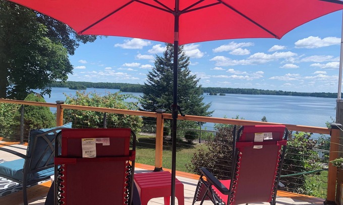 Rideau Lakes House | All Year Lakefront Getaway in a private guest rm & indoor pool/Sauna on QEstate