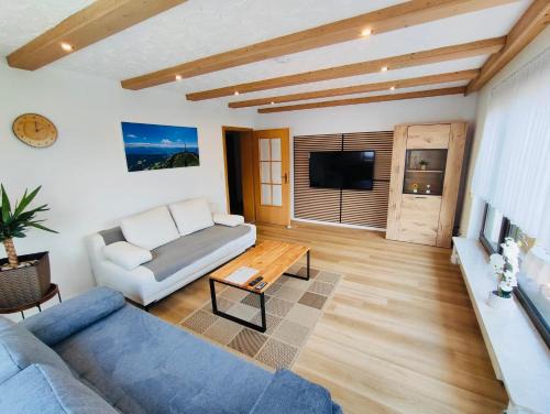 Ettensberg Apartment | Allpartment Allgäu - Ferienwohnung mit 3 Schlafzimmern & Balkon