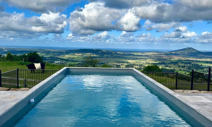 Berry Mountain House | Allure - Rural Paradise