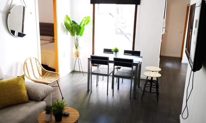 Almagro Apartment | ALMAALQUILER Clavería 11