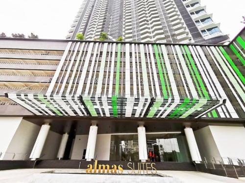 Nusajaya Apartment | Almas 2Pax Warm Studio 100mbps Netflix By STAY