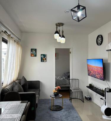Talisay Apartment | Almond drive Condo Cozy 1BR Talisay
