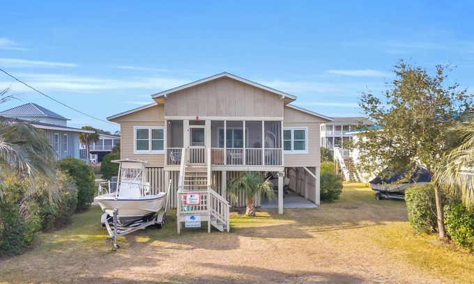 Litchfield by the Sea House | Almost Abaco Creekfront home on canal of South Litchfield