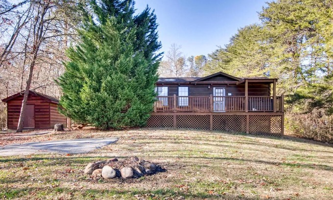 Wears Valley House | Almost Camping Cabin