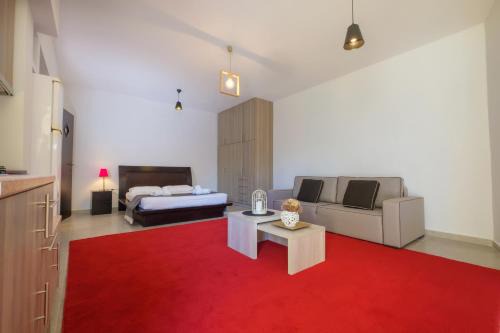 Paralia Vergas House | Almyros Aktis private garden apartment