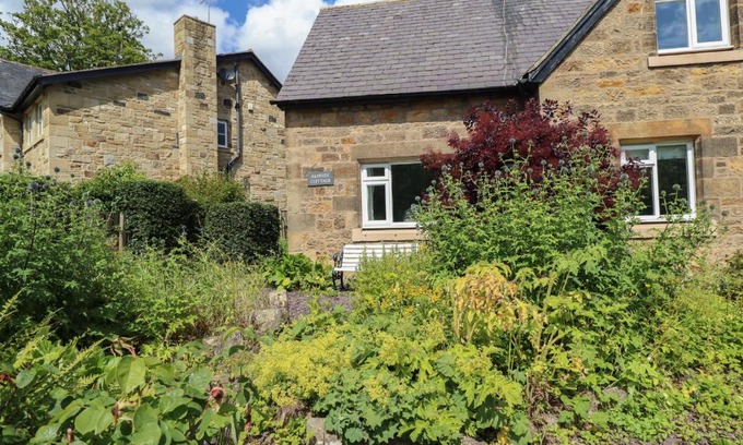 Lesbury House | Alnside Cottage