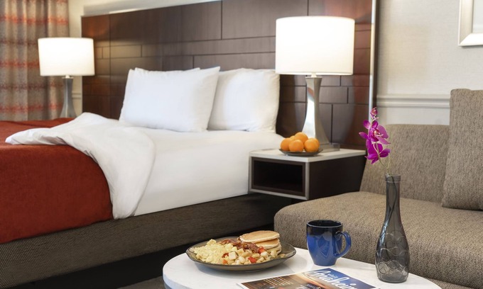 Anaheim Resort Hotel | ALO Hotel by Ayres, Orange