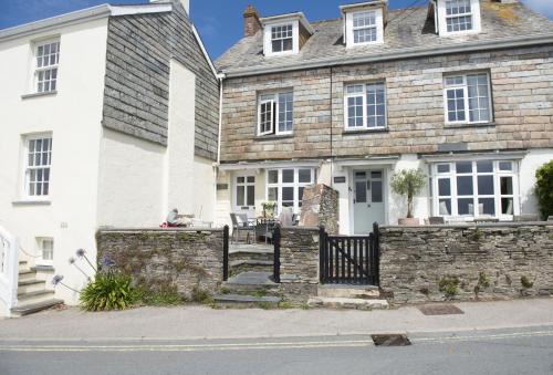 Rock House | Aloe Cottage
