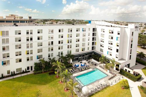 Doral Hotel | Aloft Miami Doral