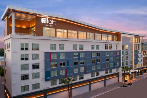 Tampa Hotel | Aloft Tampa Midtown