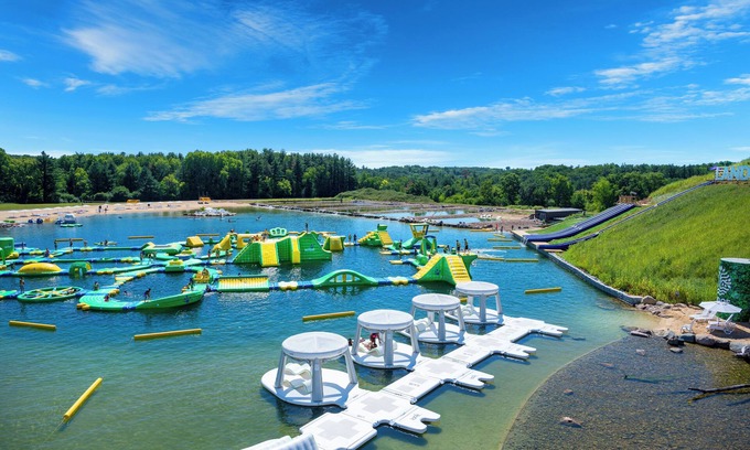 Lake Delton Hotel | Aloha Beach Resort
