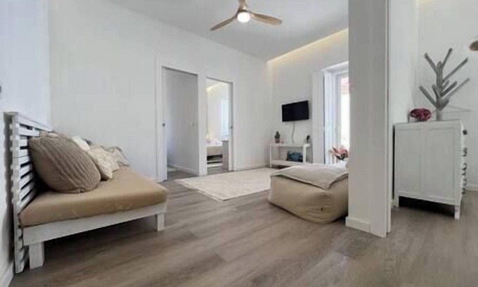 Parede Apartment | Aloha Pink House 3 Bedroom Apartment Parede Cascais