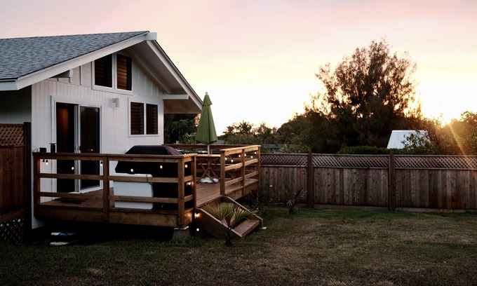 Pupukea Cabin | Aloha Surf Cabin - Private Yard & Entrance!