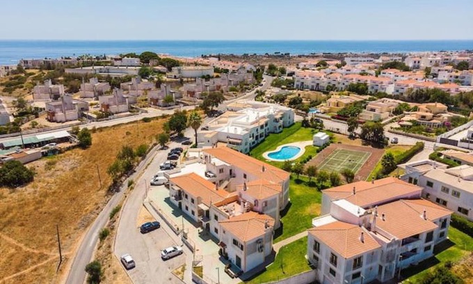 Patio Apartment | Alojamento Afonso