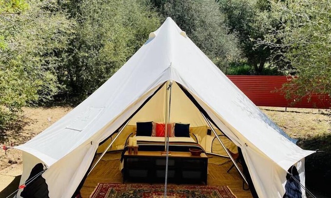 Descanso RV Rental | Alpaca Farm Glamping Tent