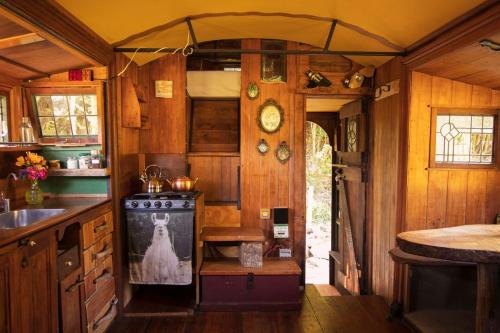 Upper Takaka Other | Alpacas Off Grid - House Truck