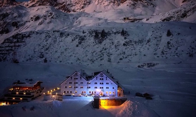 Sankt Christoph am Arlberg Hotel | Alpenhotel St. Christoph