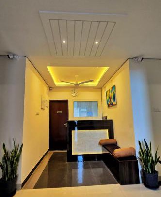 Sualkuchi Hotel | Alpine Inn