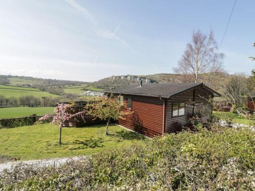 Rhyd-y-foel House | Alpine Lodge