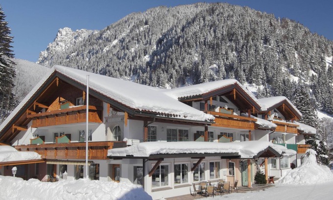 Unterjoch House | Alpine studio "Steinbock" - Landhotel Berghof