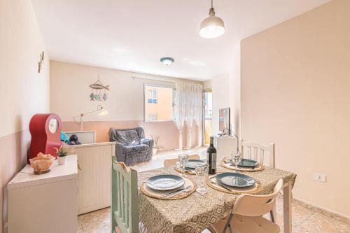 El Medano Apartment | Alquilaencanarias-El Medano Delfines-2 rooms