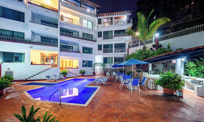 Emiliano Zapata Resort | Alta Vista Hideaway – 1 Bedroom, 2 Baths, Ideal for 4 Guests