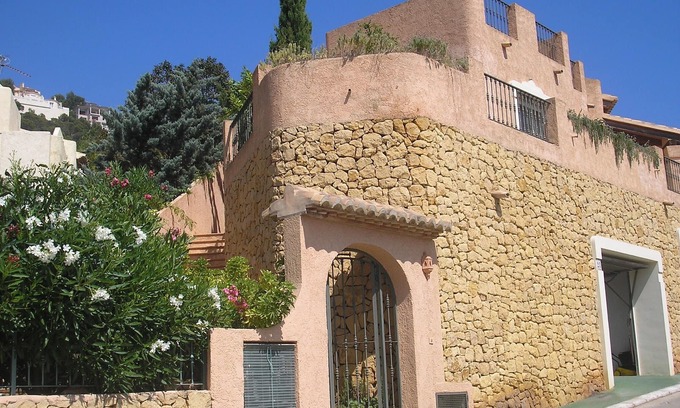 Altea la Vella Villa | Altea Hills Spanish villa with stunning views on Med Sea-Free Wifi-Shared pools
