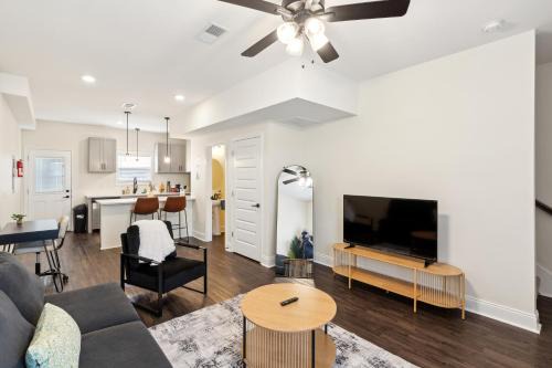 Clarksville Apartment | Alto L3 I Beautiful 2 Bedroom Apartment