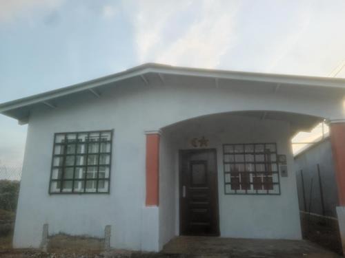 La Chorrera House | Altos de las praderas